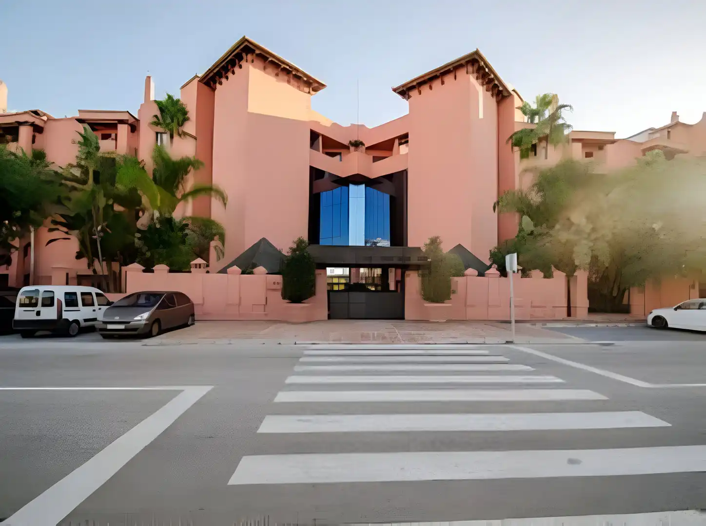 Apartamento con piscina en venta en Selwo, imagen 2