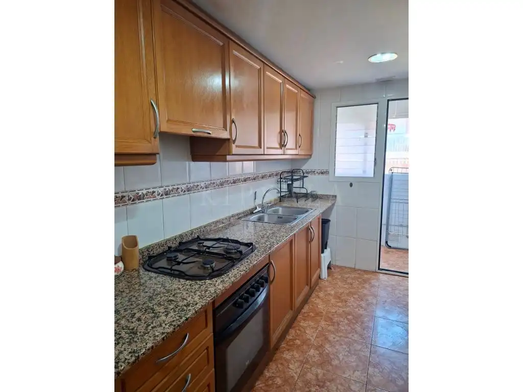 Kitchen of Flat for sale in Poblats Marítims