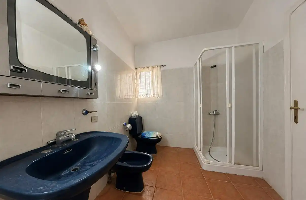 Bathroom of Flat for sale in Santa Cruz de Tenerife  with Balcony