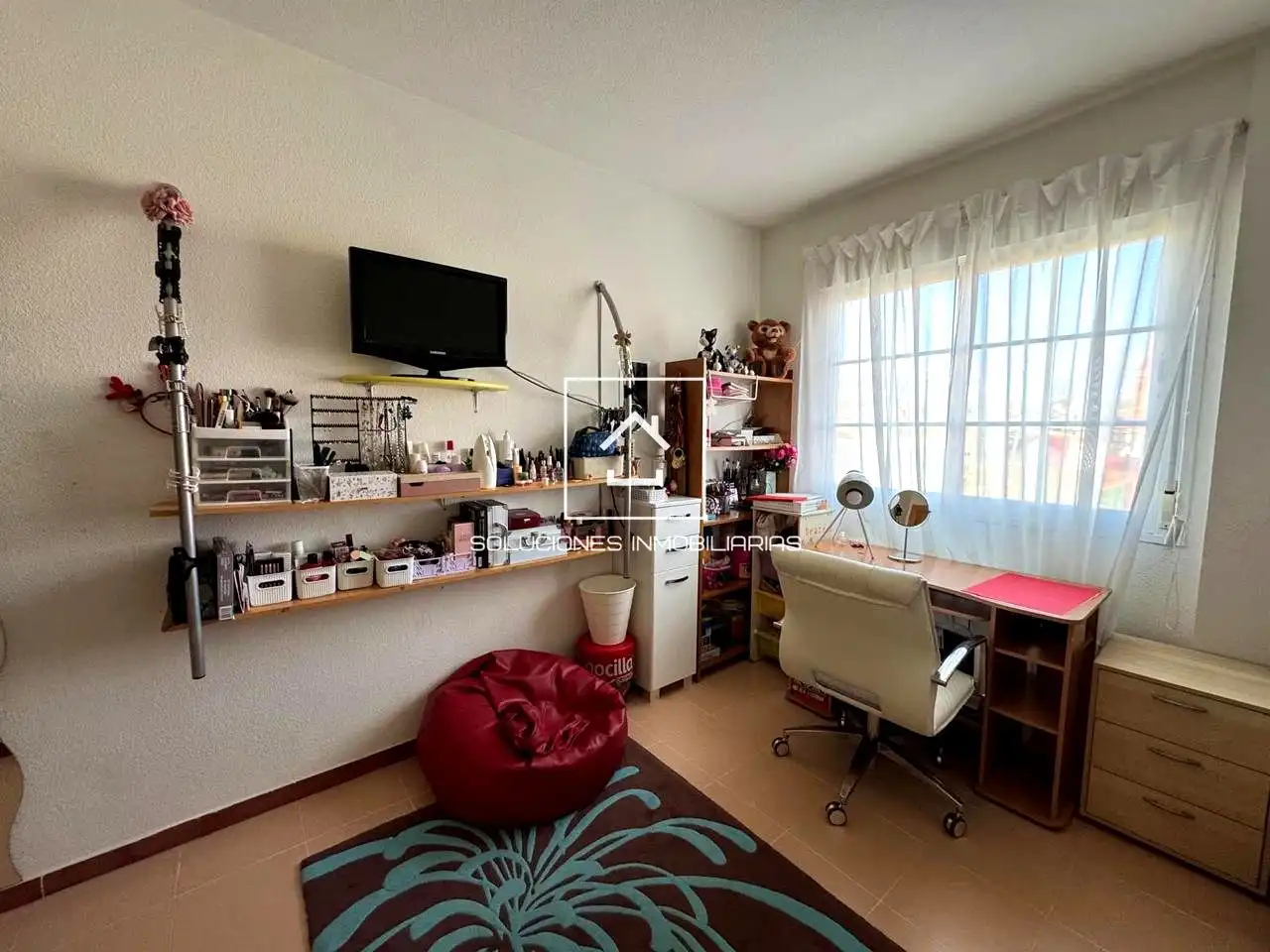 Houses for sale in Meco  with Private garden and Swimming Pool