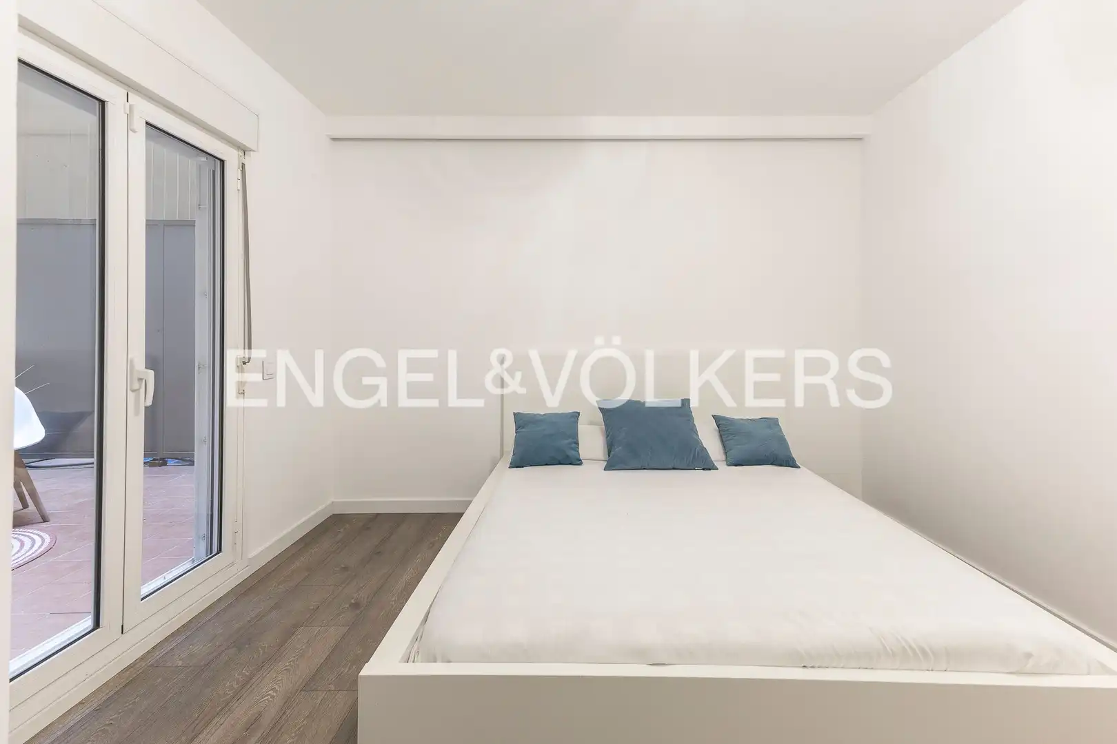 Bedroom of Duplexes for rent in Barcelona  with Air Conditioner, Heating and Parquet flooring