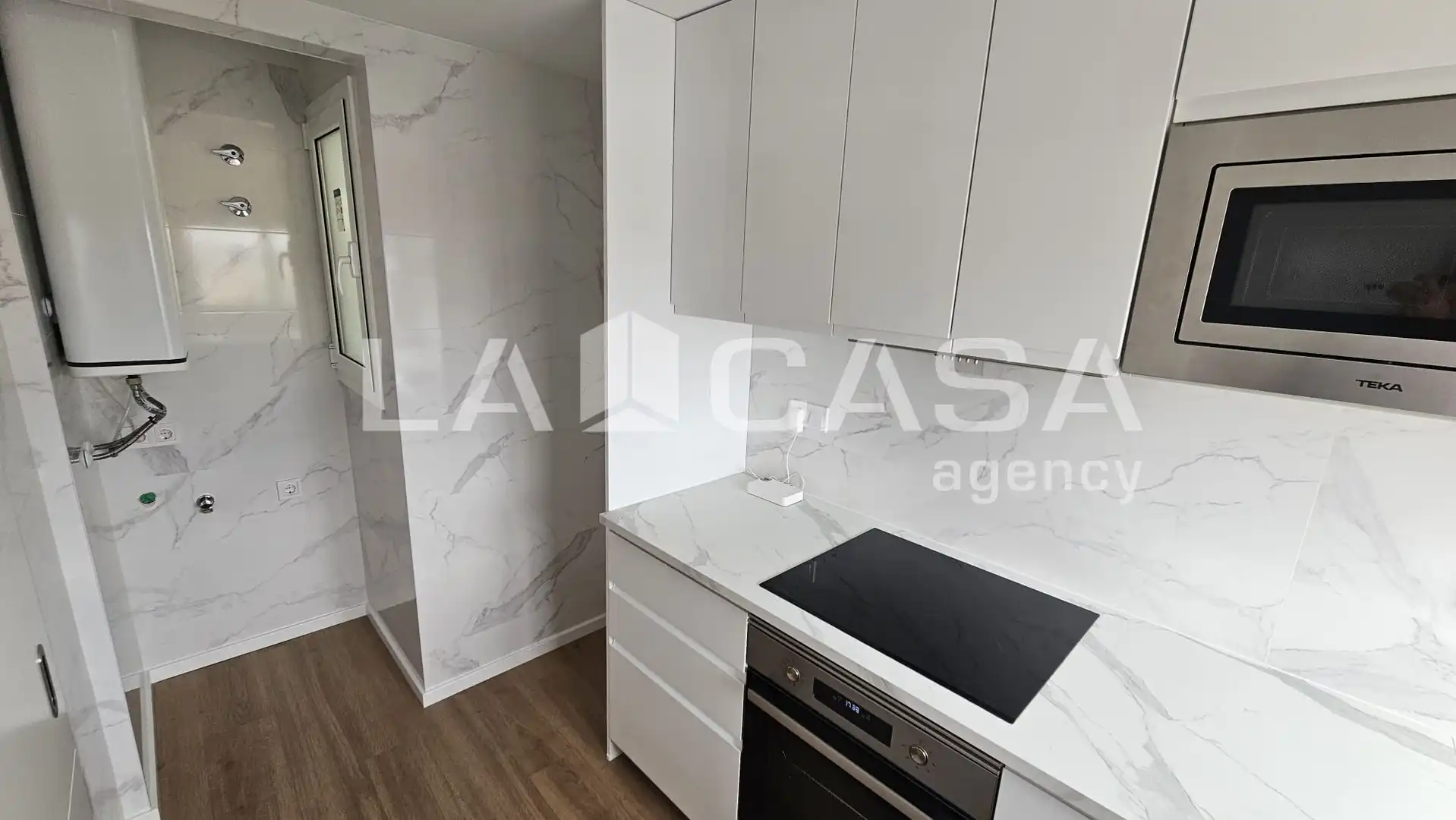 Kitchen of Flat for sale in Santa Coloma de Gramenet