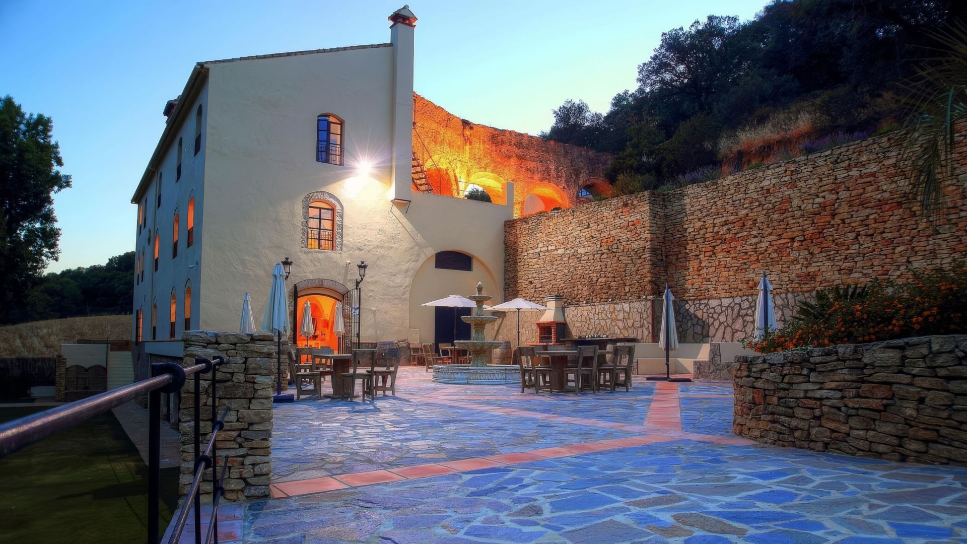 Finca rústica en venda a Setenil de las Bodegas