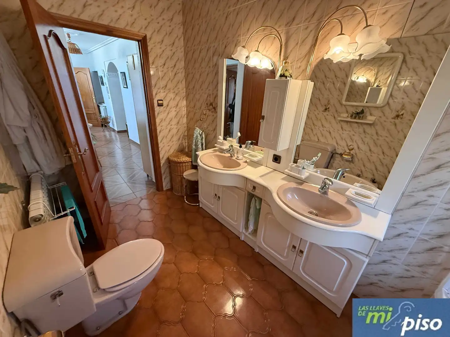 Baño de Casa o chalet en venta en Valladolid con Calefacción, Jardín privado y Terraza