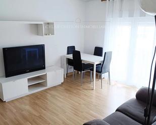 Living room of Flat to rent in Salamanca Capital  with Air Conditioner, Heating and Furnished