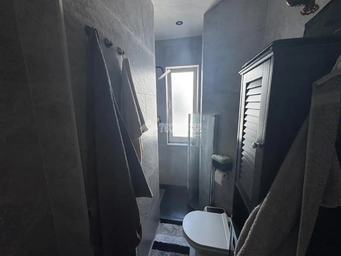 Bathroom of Flat for sale in Gijón   with Furnished