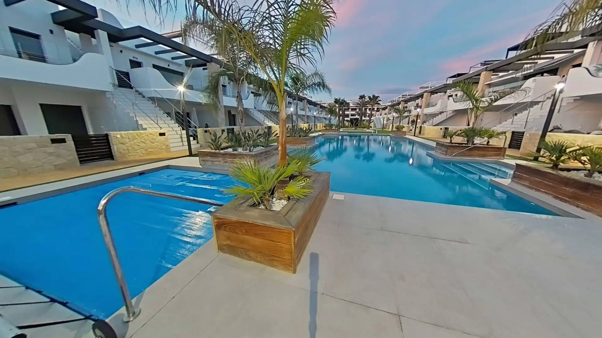 Schwimmbecken von Dachboden zur Miete in Orihuela