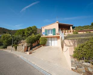 Vista exterior de Casa o xalet en venda en El Port de la Selva amb Aire condicionat, Terrassa i Piscina