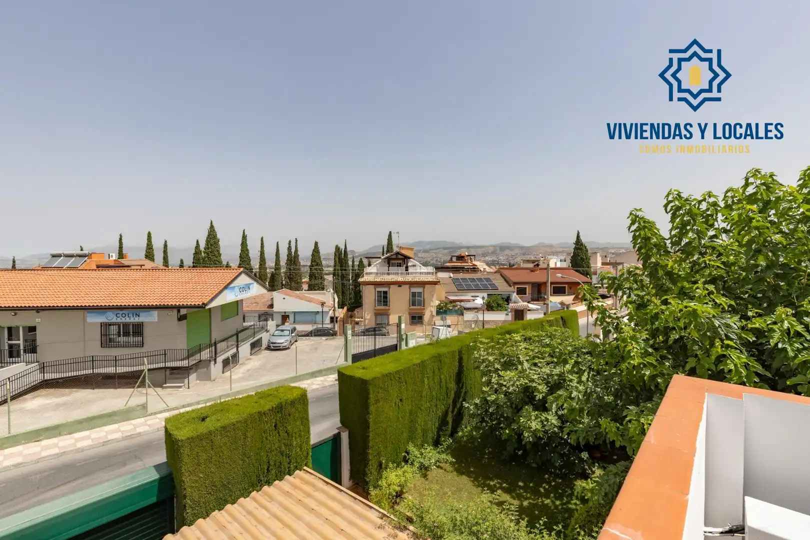 Vista exterior de Casa o chalet en venta en La Zubia con Aire acondicionado, Calefacción y Jardín privado