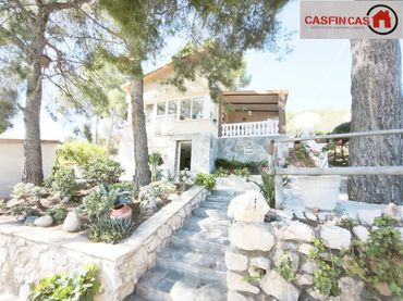 Casa con giardino in vendita a Costa Cunit - Els Jardins - Els Rosers