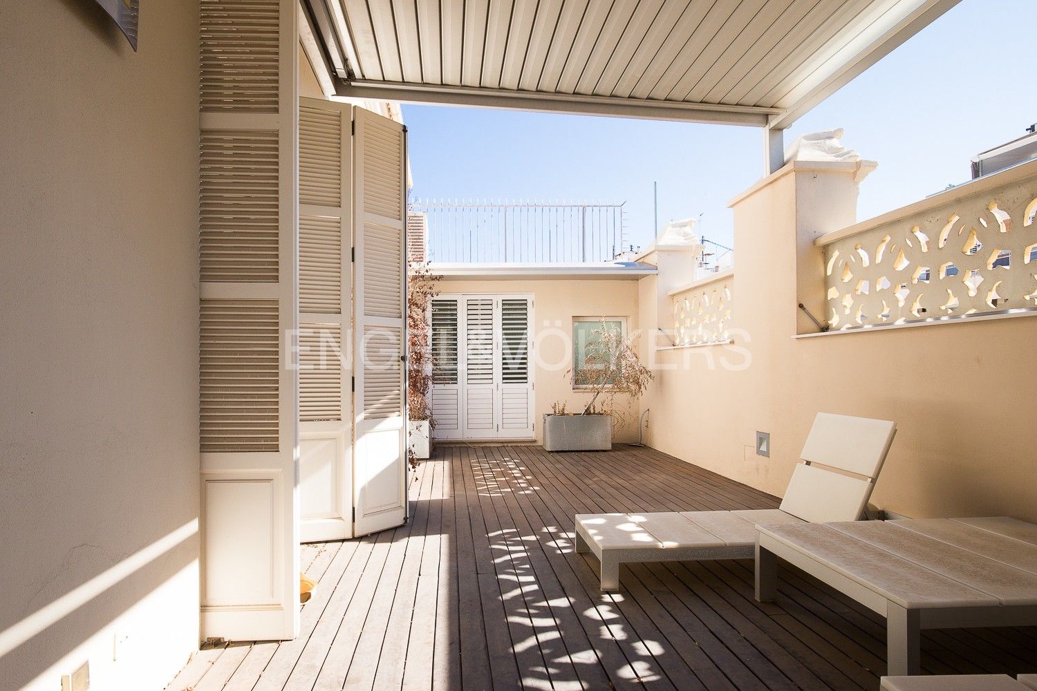 Terraza de Ático en venta en  Valencia Capital con Aire acondicionado, Calefacción y Parquet