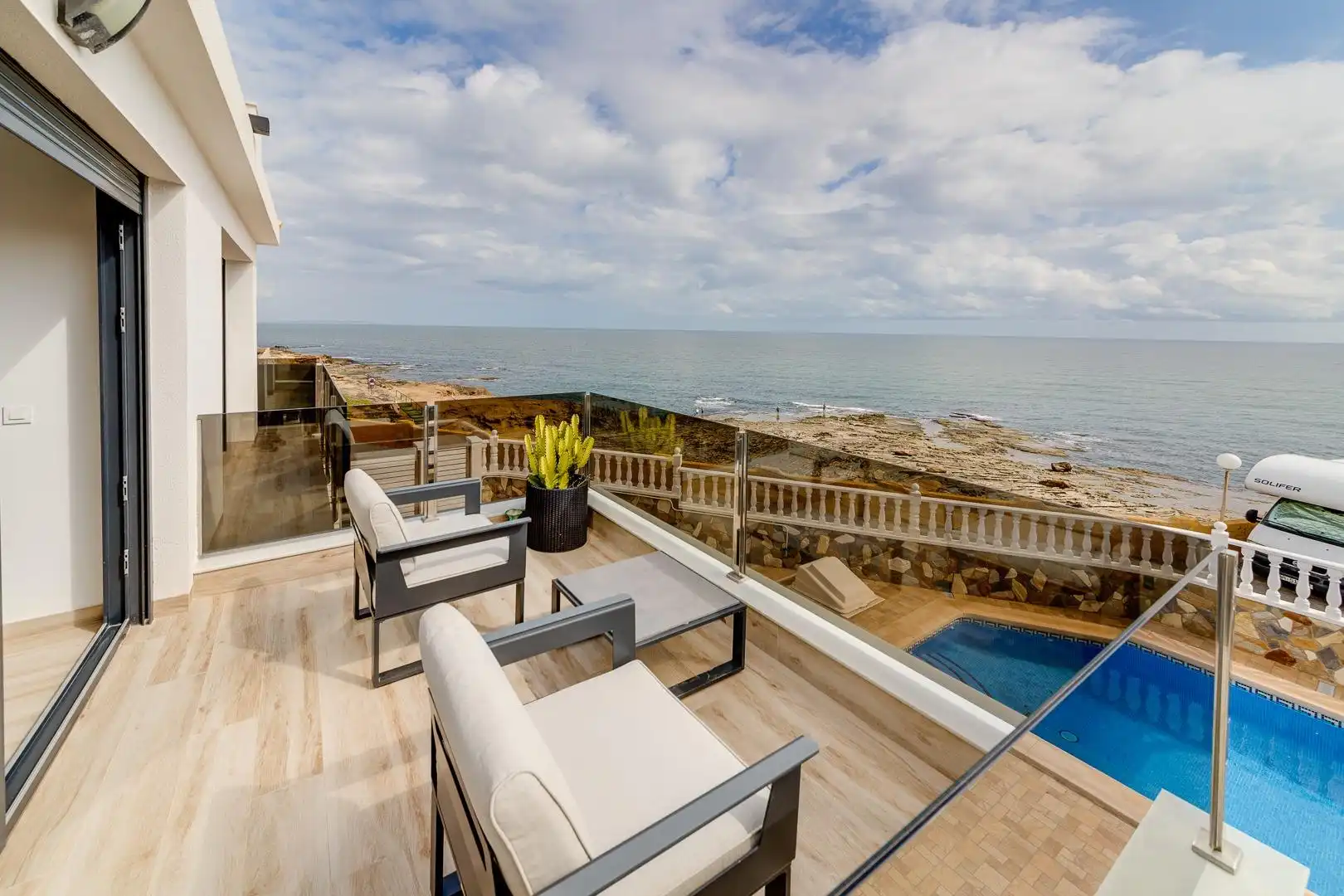 Villa avec terrasse à vendre à Playa de los Locos