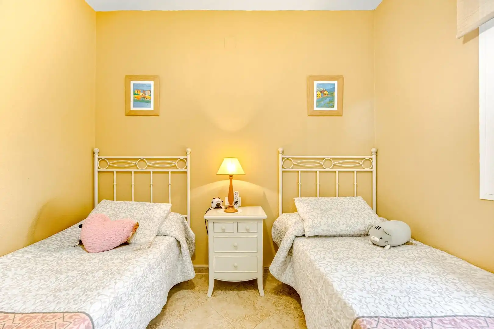 Habitación de Casa o chalet en venta en Chiclana de la Frontera con Jardín privado, Terraza y Trastero