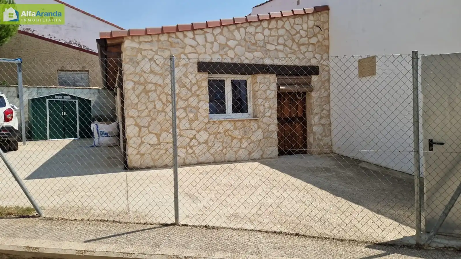 Exterior view of Houses for sale in Pedrosa de Duero
