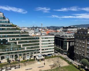 Vista exterior de Pis en venda en Vigo  amb Calefacció