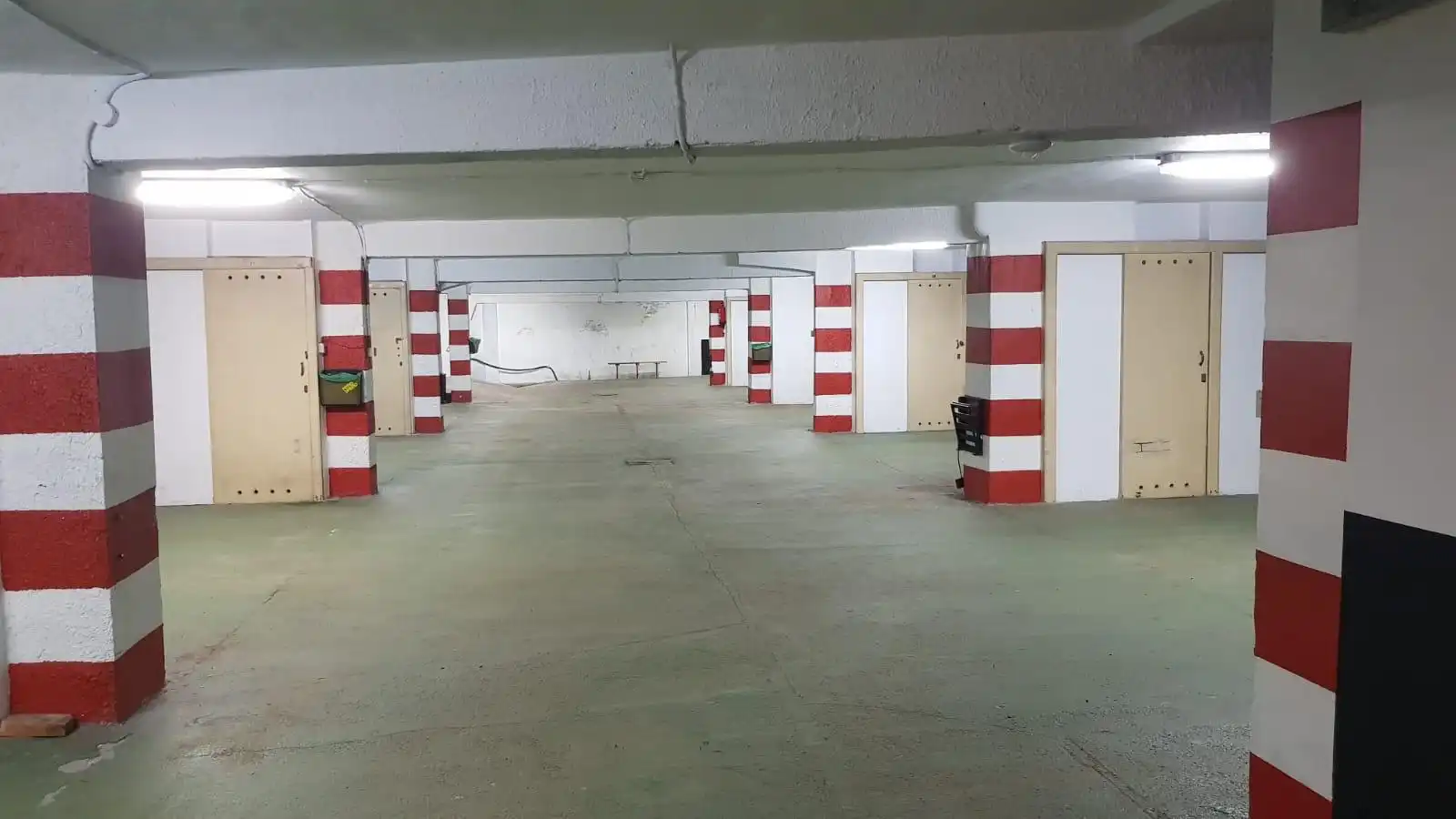 Parking of Apartments for sale in Lena  with Heating, Storage room and Furnished