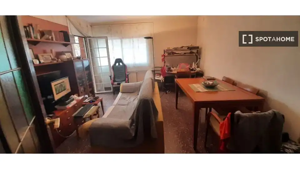 Room in La Font d'en Fargues
