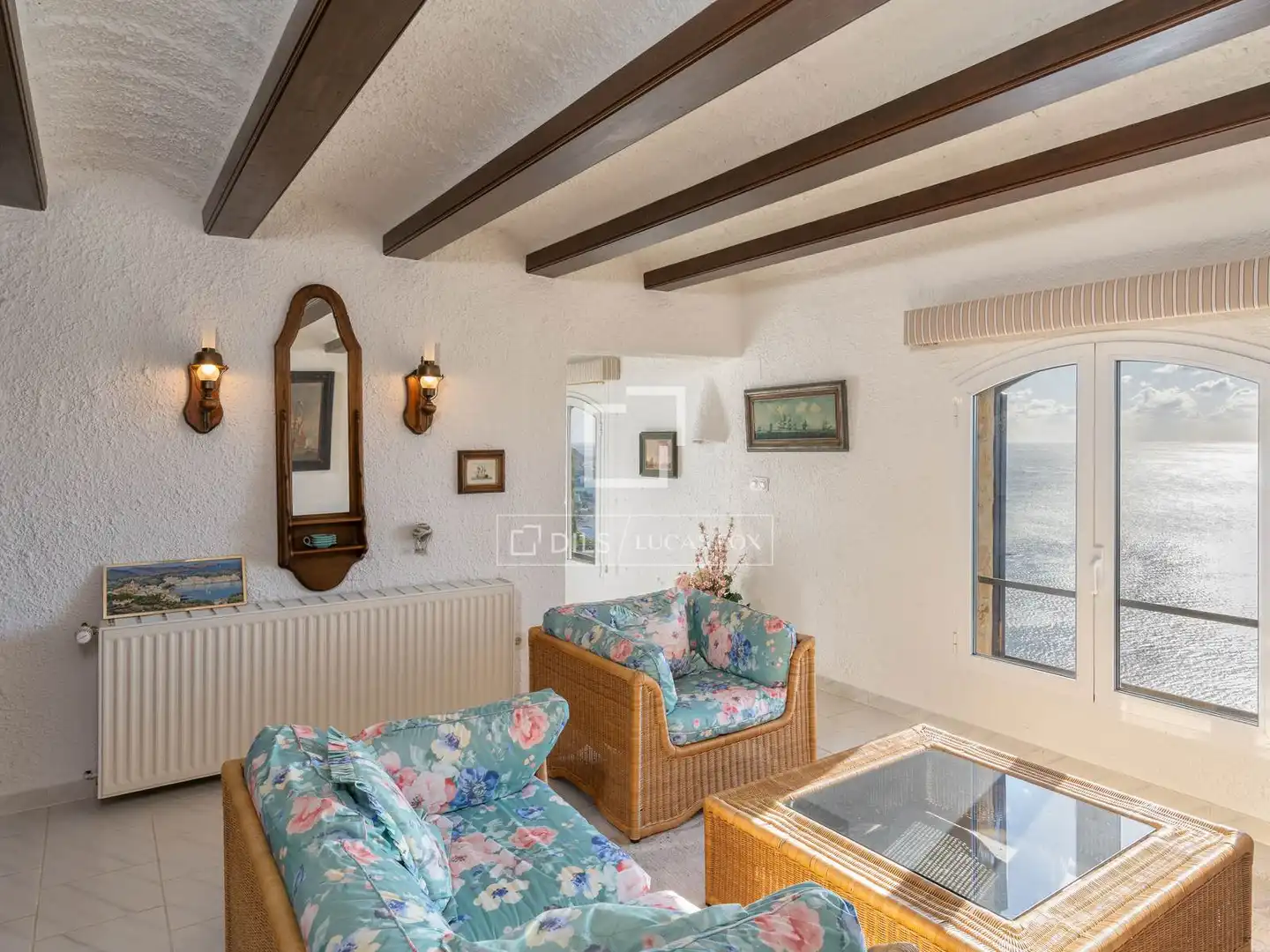 Sala de estar de Casa o chalet en venta en Roses con Calefacción, Jardín privado y Terraza