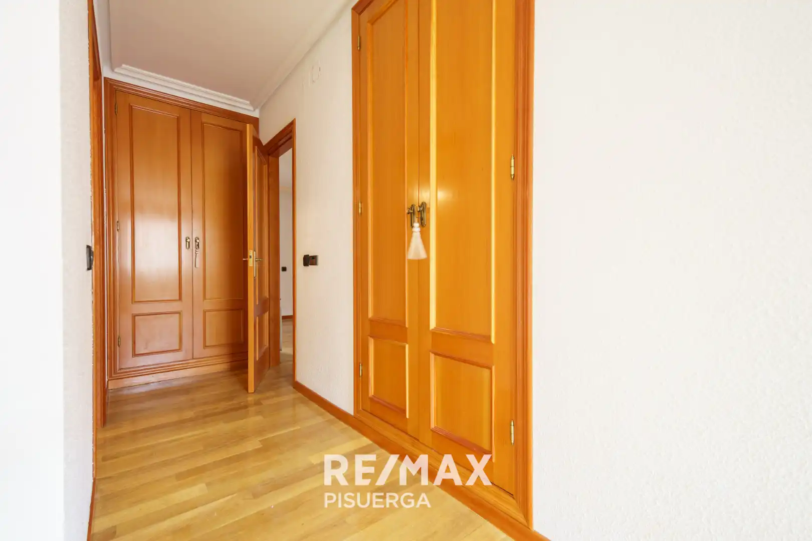 Chalet con jardín en venta en Calle Castilla y León 1, imagen 51