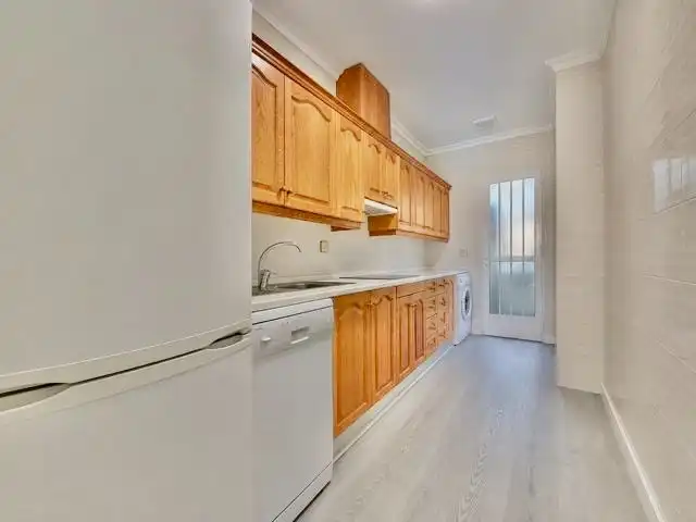 Küche von Haus oder Chalet zum Verkauf in San Pedro del Pinatar mit Privatgarten, Terrasse und Abstellraum