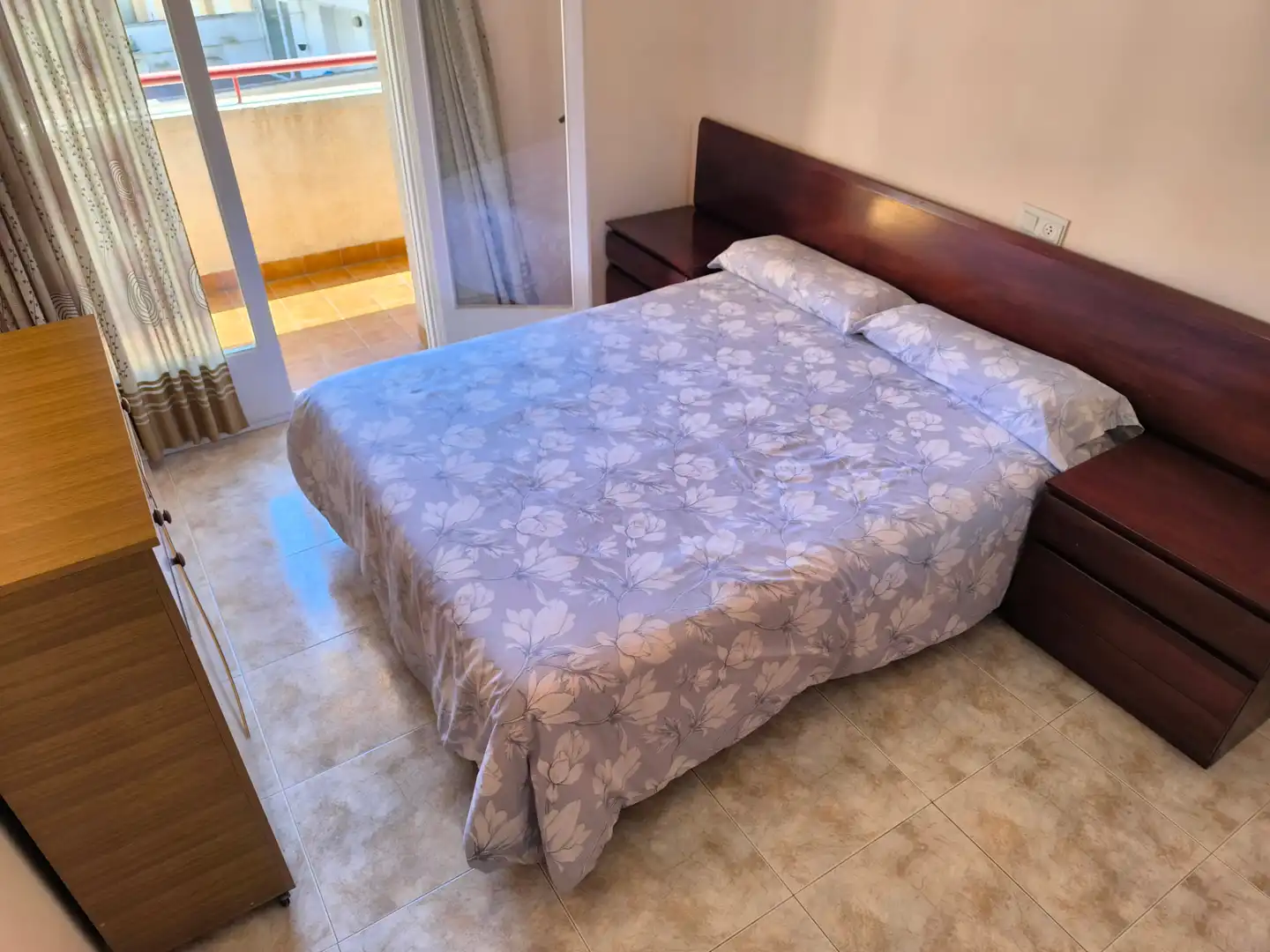 Schlafzimmer von Wohnung zum Verkauf in Blanes mit Möbliert und Balkon