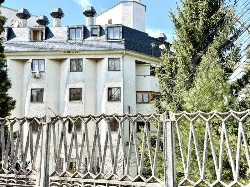 Außenansicht von Wohnung zum Verkauf in El Espinar mit Heizung und Abstellraum
