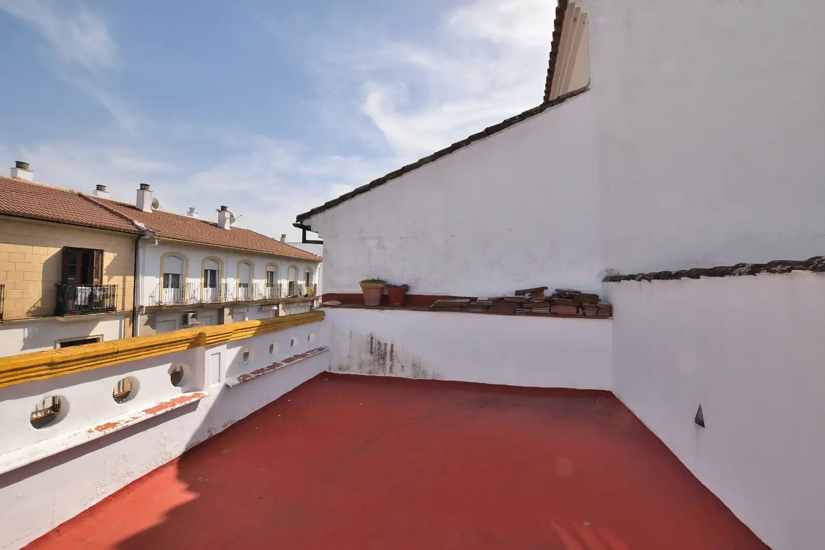 Terrassa de Pis en venda en Ronda amb Terrassa i Balcó