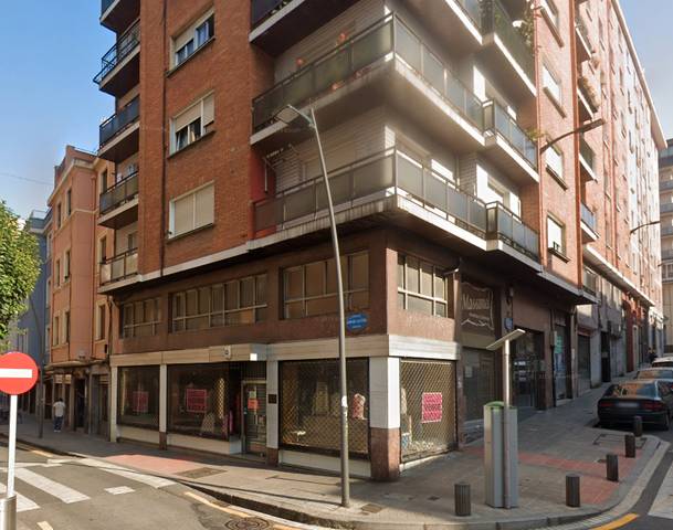 Local comercial en Venta en De la Cosa Juan Kalea en Santutxu - Basarrate