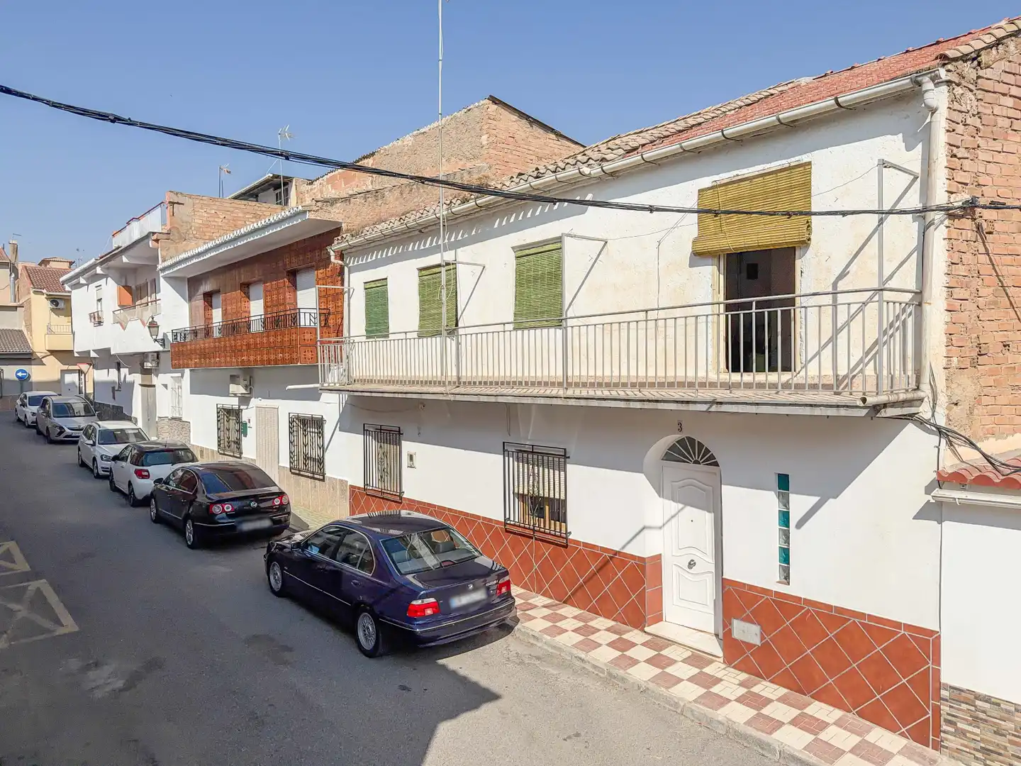 Casa rústica con terraza en venta en Calle Isaac Albéniz 3