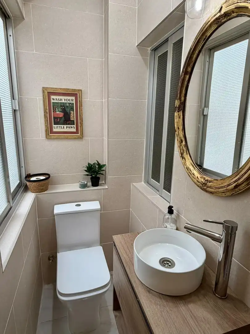 Badezimmer von Wohnung zur Miete in Centro