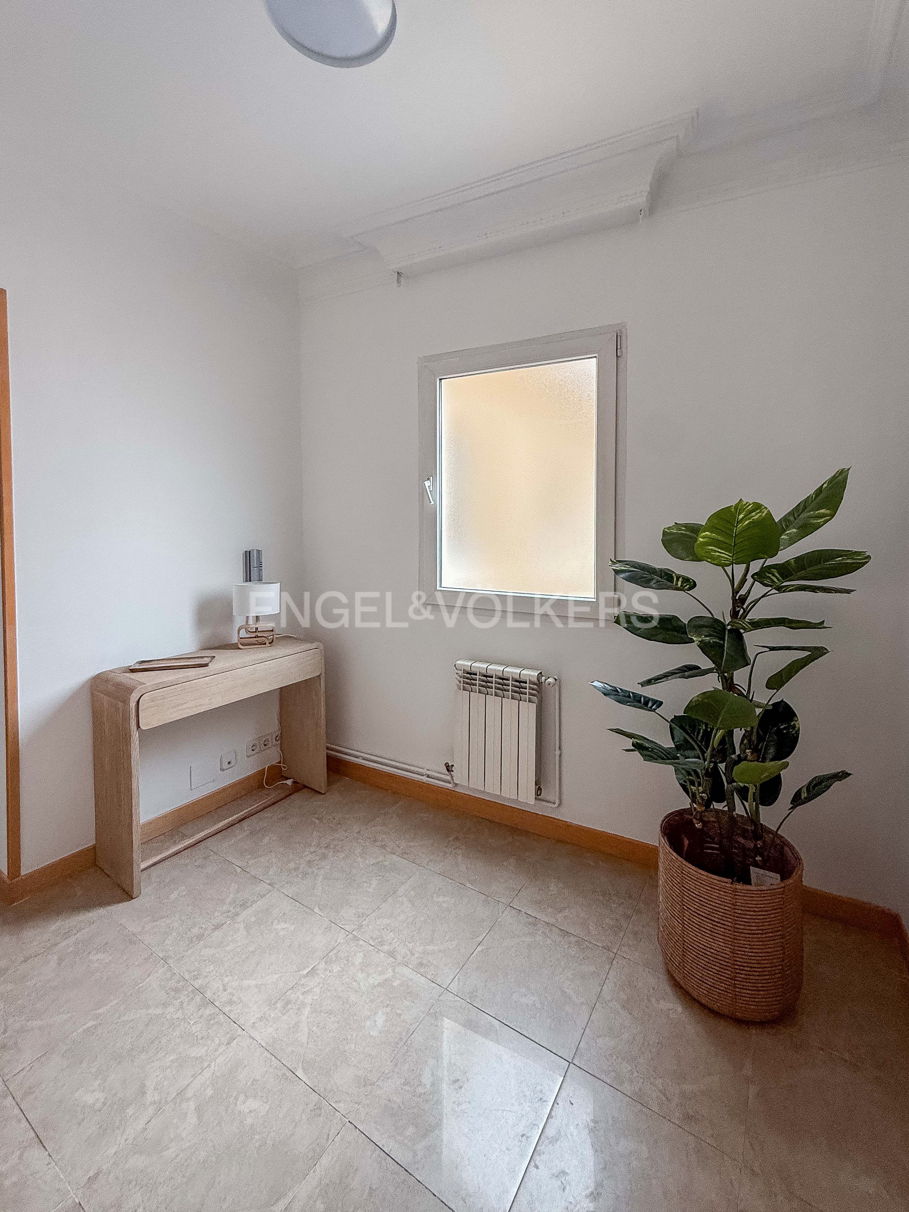 Bedroom of Apartment to rent in Santander  with Heating, Furnished and Balcony