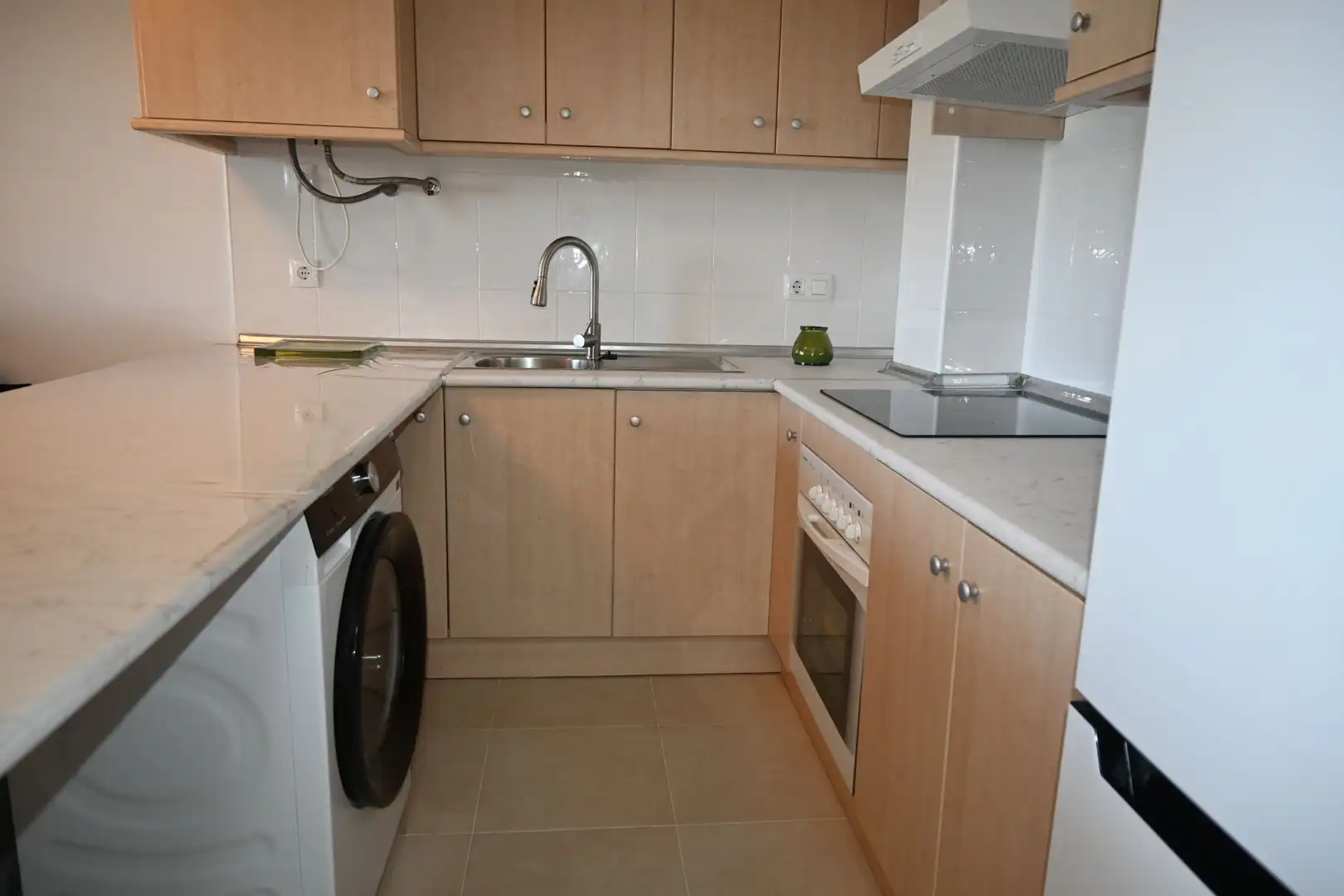 Apartament amb piscina en venda a Calle Sierra del Almirez 15, imagen 11