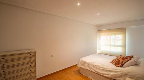 Foto 5 de Piso de alquiler en  Ramon y Cajal, Centro, Elda
