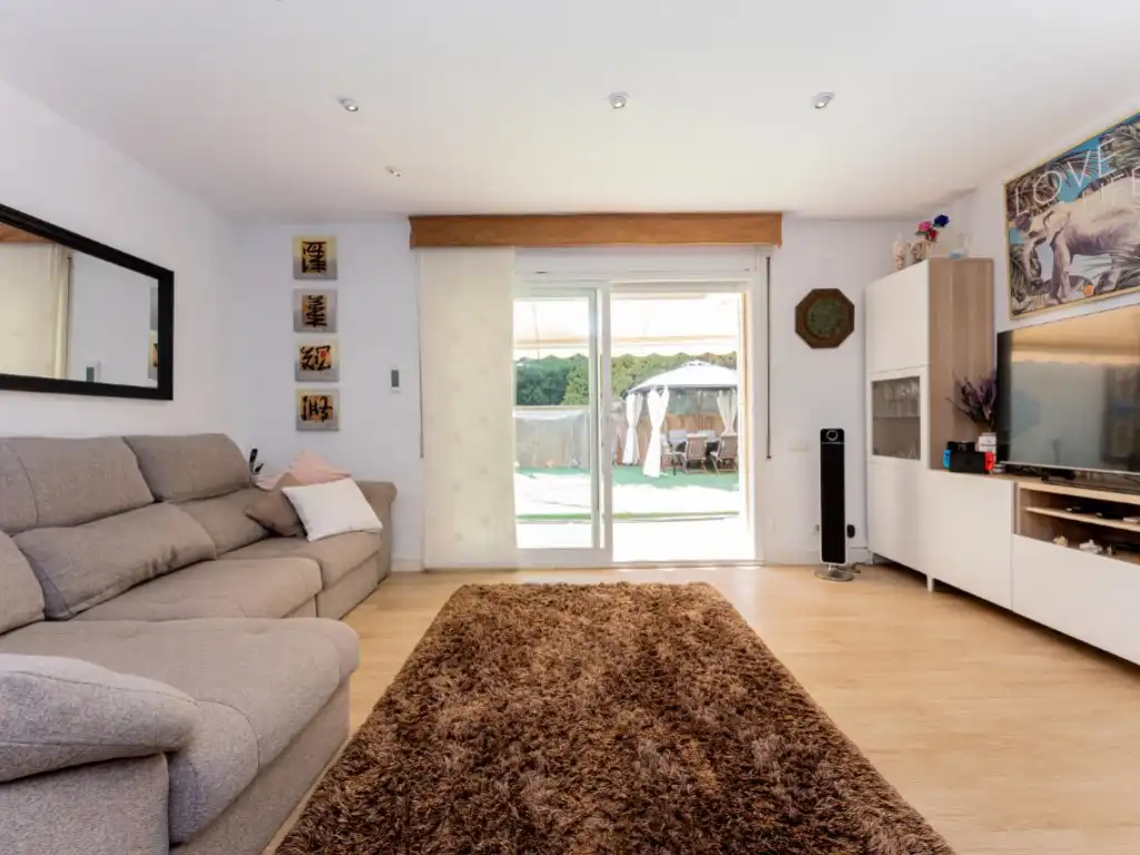 Houses for sale in Les Botigues de Sitges