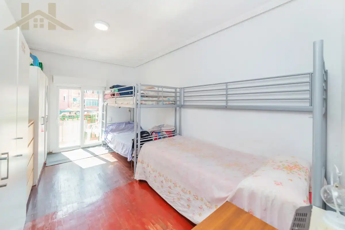 Schlafzimmer von Wohnung zum Verkauf in San Sebastián de los Reyes mit Heizung, Terrasse und Balkon