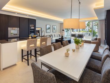 Apartamento con piscina en venta en Milla de Oro