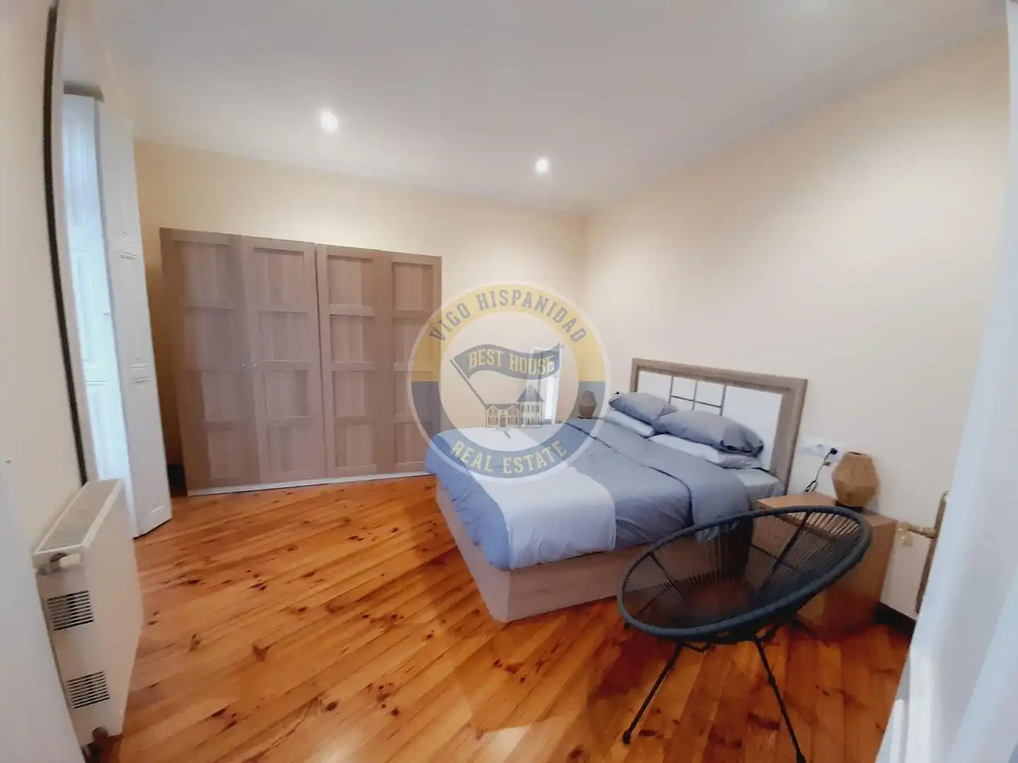 Habitación de Piso en venta en Vigo  con Amueblado