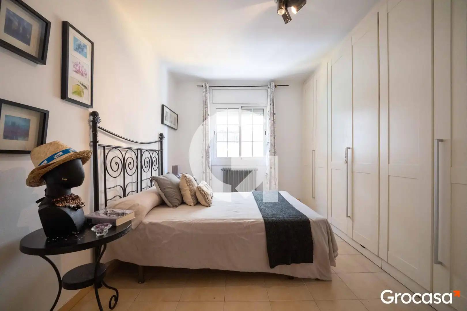 Habitación de Dúplex en venta en Granollers con Calefacción, Terraza y Amueblado