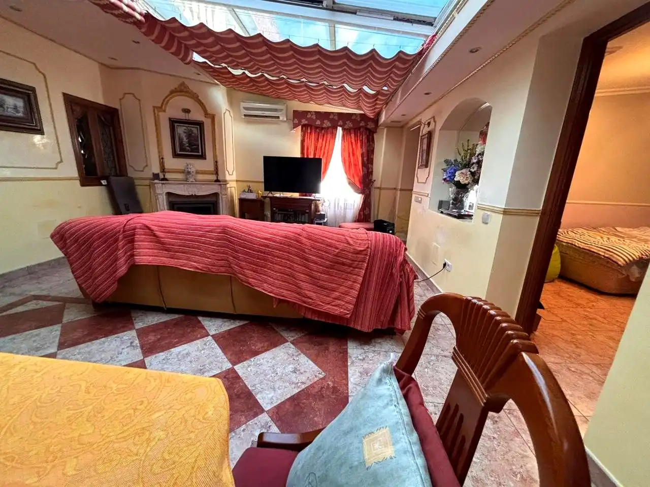 Living room of Detached homes for sale in Madrid  with Air Conditioner, Heating and Terrace