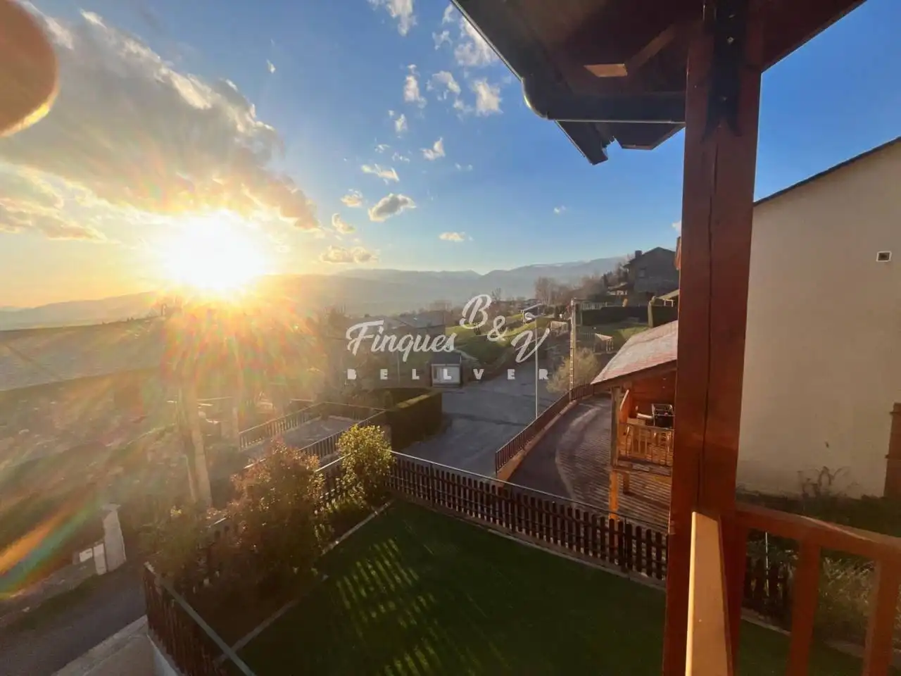Terrace of Houses for sale in Osséja  with Heating, Private garden and Parquet flooring
