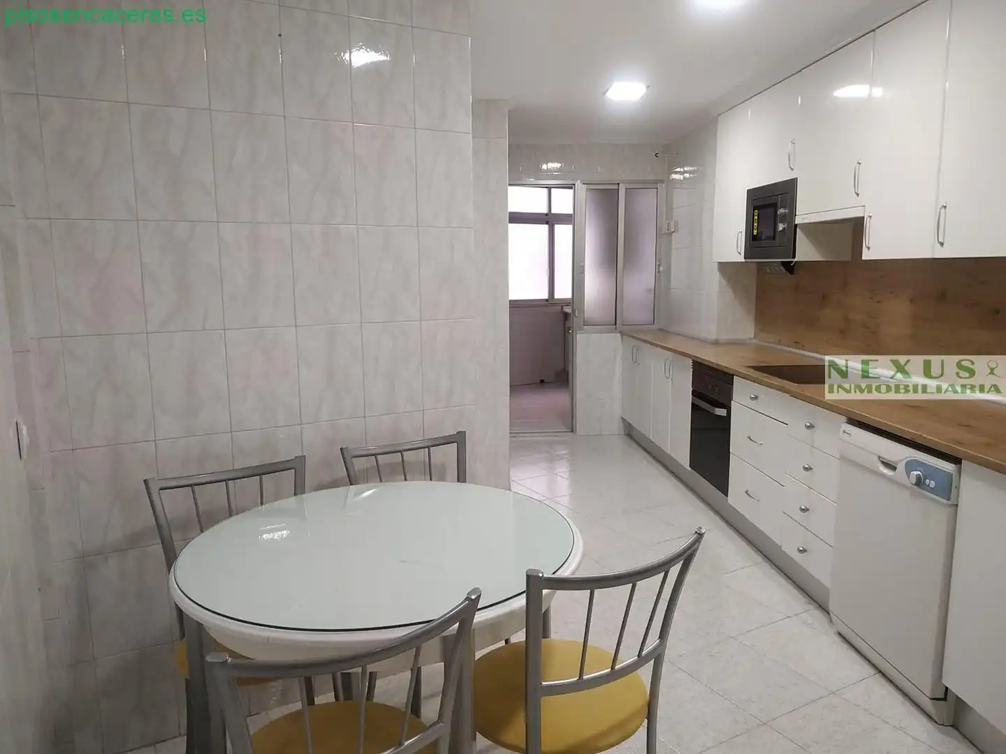 Kitchen of Flat for rent in Cáceres  with Air Conditioner and Heating