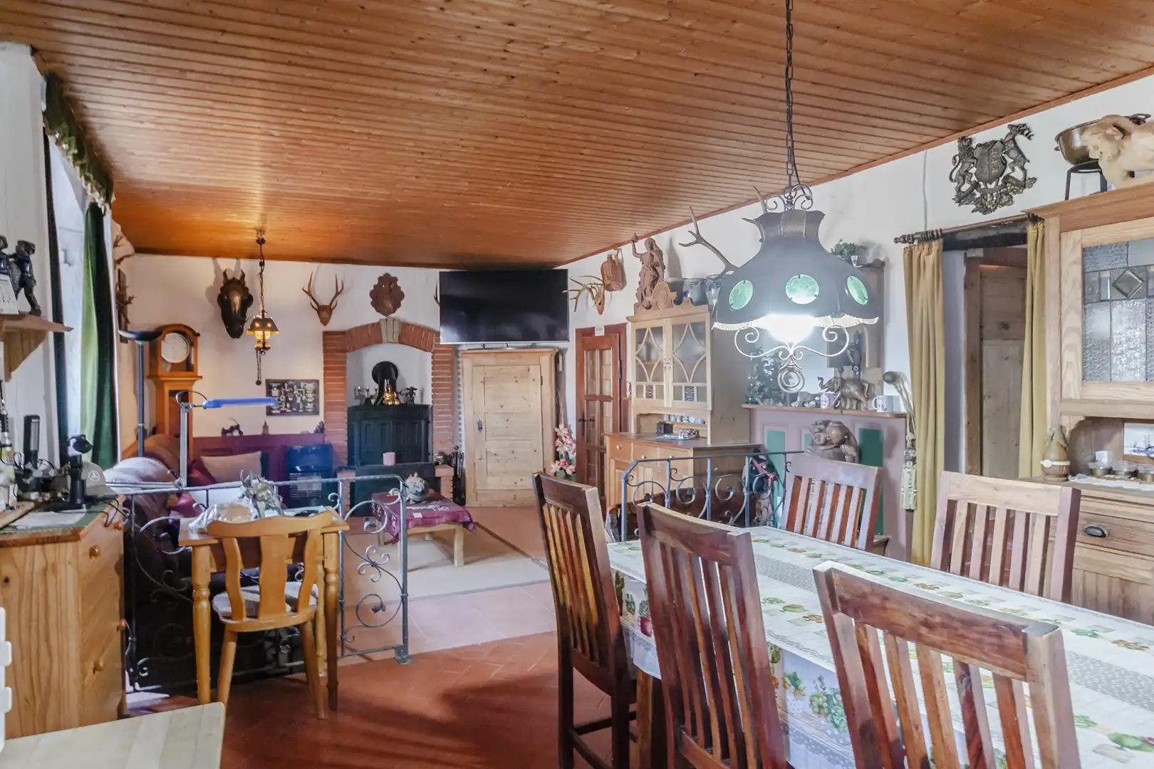 Menjador de Finca rústica en venda en Banyeres del Penedès amb Jardí privat, Parquet i Piscina