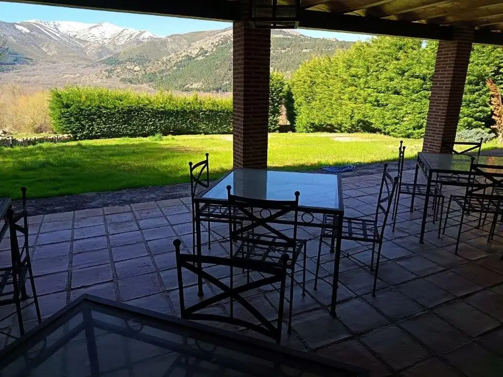 Terrace of Buildings for sale in Navalonguilla