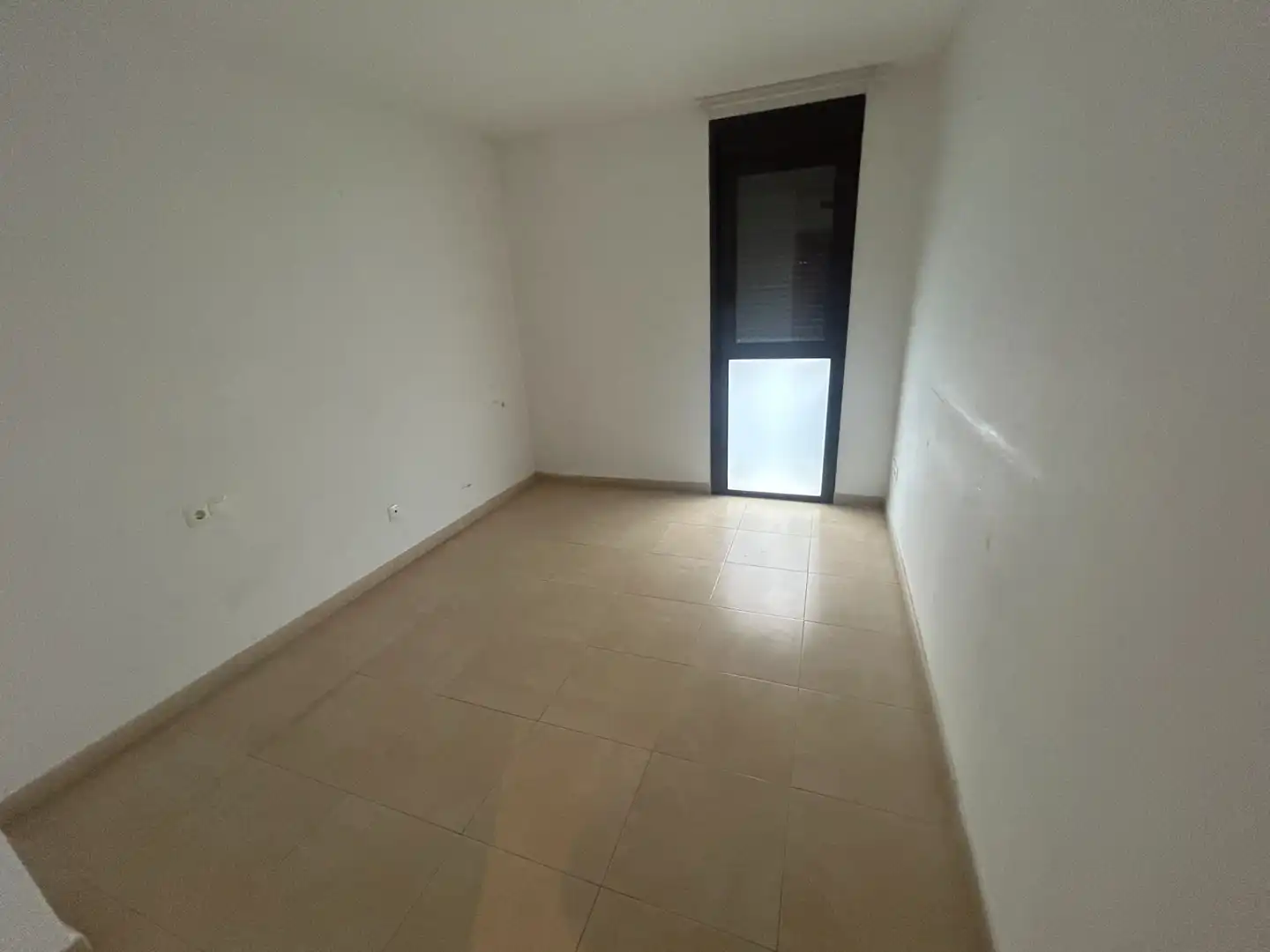 Piso en venta en Passeig de les Escoles, Santa Bàrbara