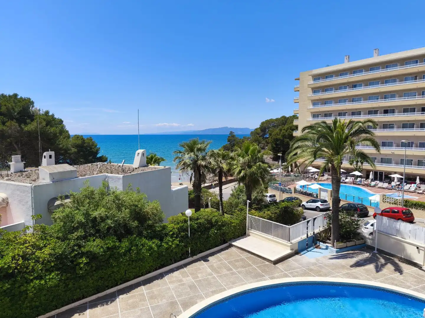 Schwimmbecken von Wohnung zum Verkauf in Salou mit Klimaanlage, Heizung und Terrasse