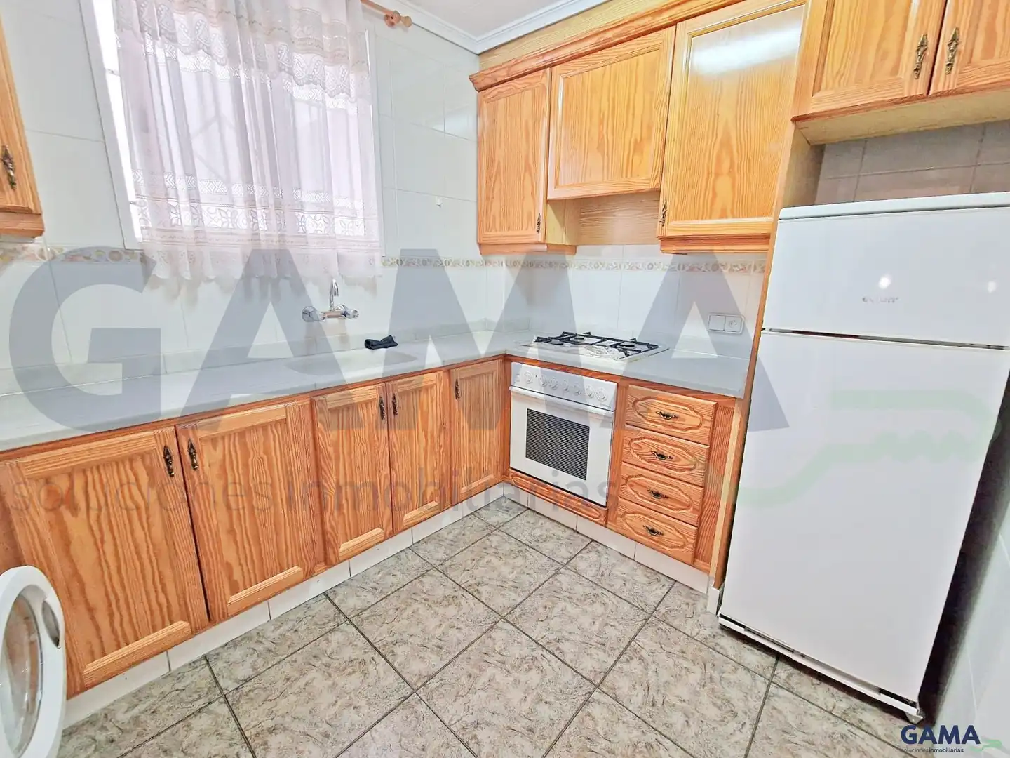 Kitchen of Flat for rent in Carcaixent  with Air Conditioner