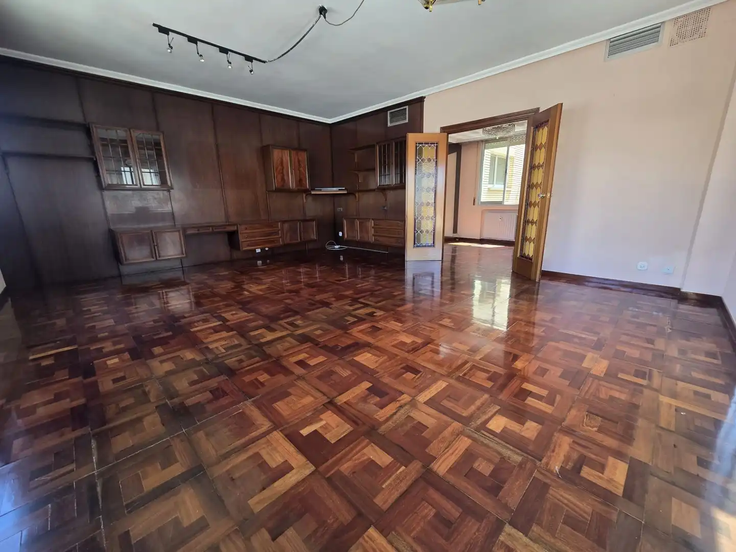 Sala d'estar de Àtic en venda en  Logroño amb Aire condicionat, Calefacció i Terrassa