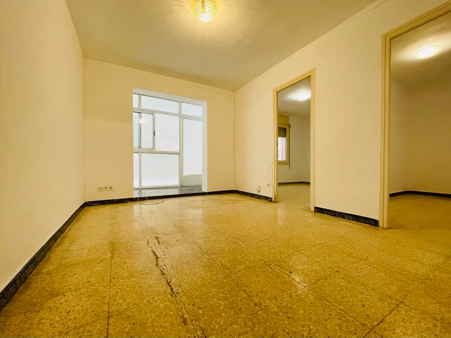 Living room of Flat for rent in Corbera de Llobregat  with Oven