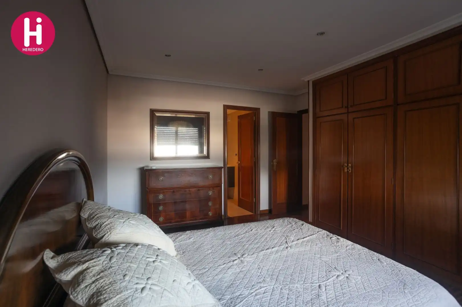 Schlafzimmer von Wohnung zum Verkauf in Vigo  mit Heizung und Abstellraum