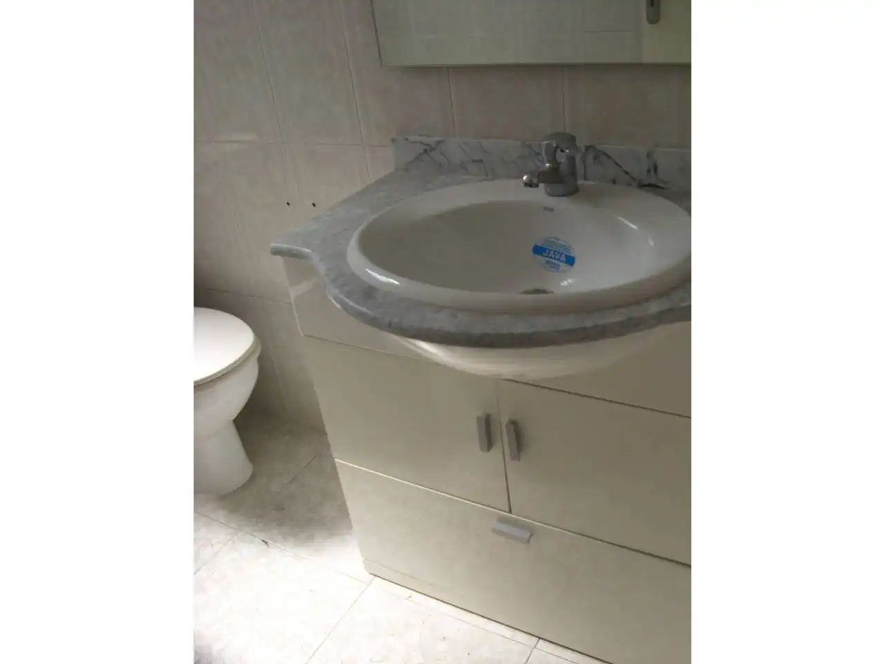 Baño de Piso en venta en Elda con Balcón